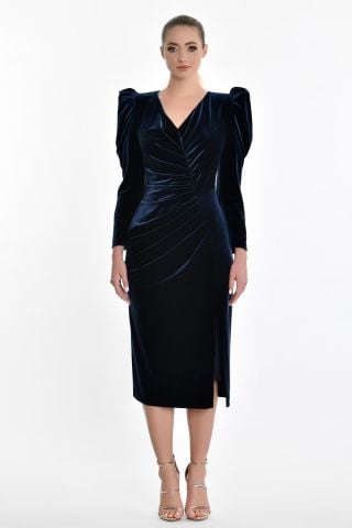 Uzun Kol Kadife Midi Elbise