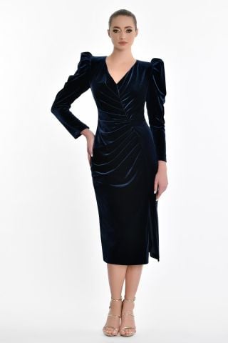 Uzun Kol Kadife Midi Elbise