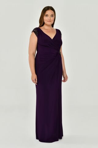 V Yaka Kısa Kollu Beli Aksesuarlı Yırtmaçlı Uzun Elbise Mürdüm - 42