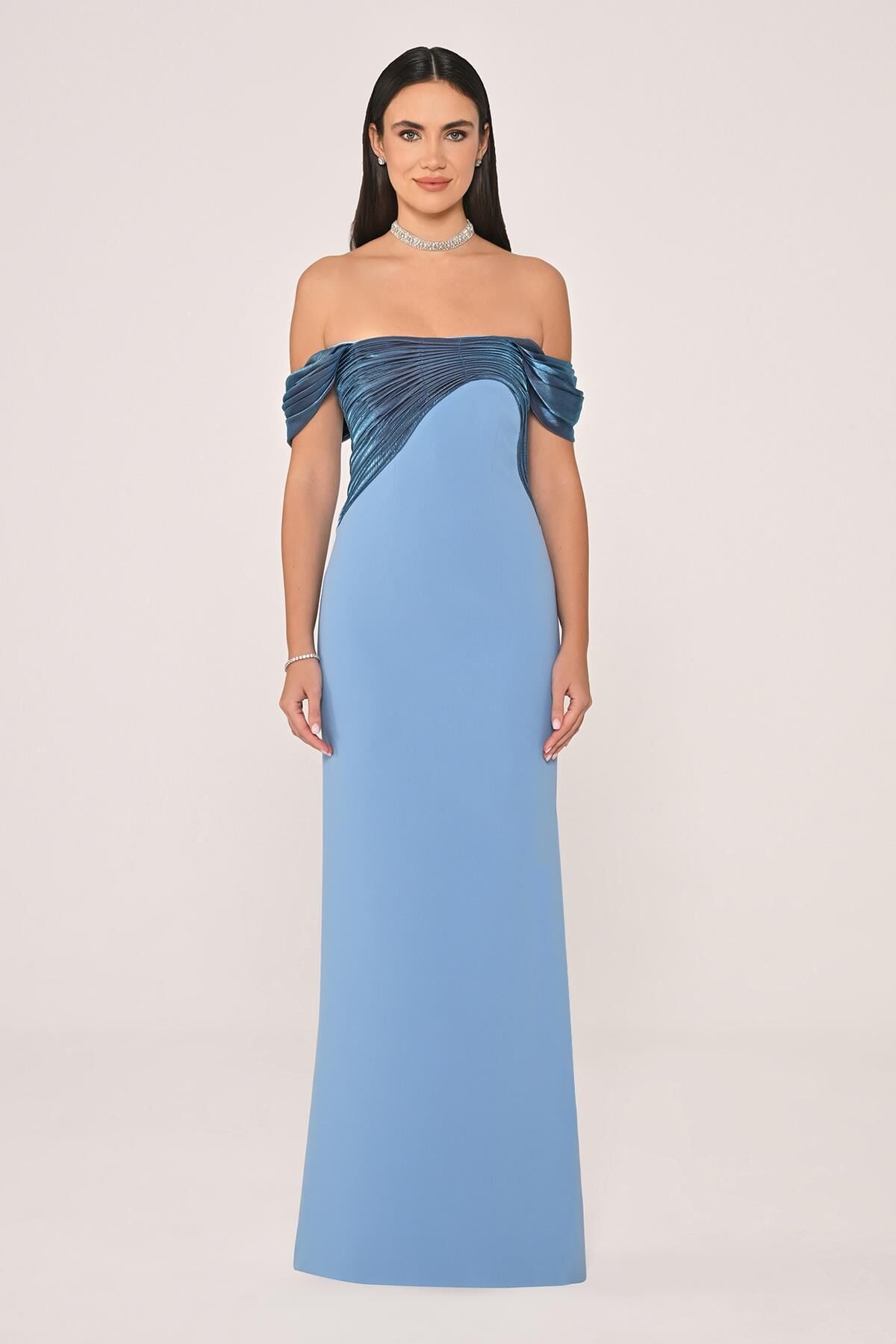 Düşük Omuz Saten Yaka Krep Uzun Elbise 42 - MAVİ / İNDİGO