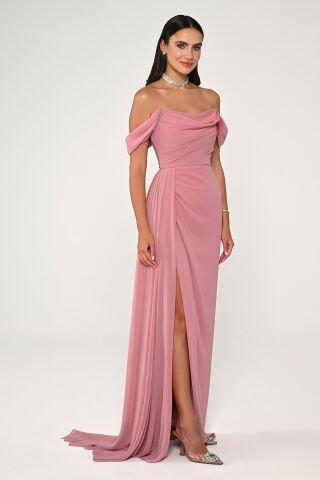 Düşük Omuz Yandan Yırtmaçlı Şifon Uzun Elbise KOYU PEMBE - 44