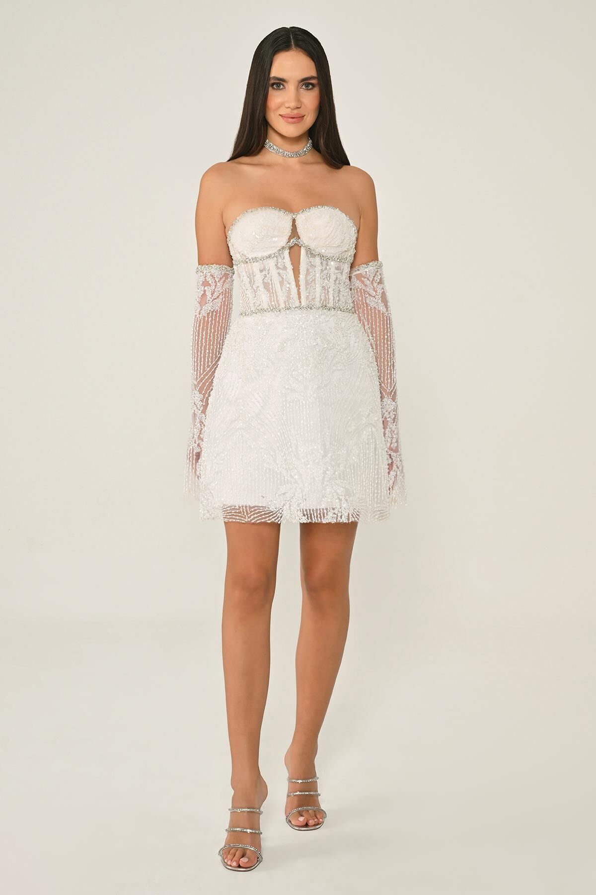 Straplez Taşlı Boncuk İşlemeli Kısa Elbise