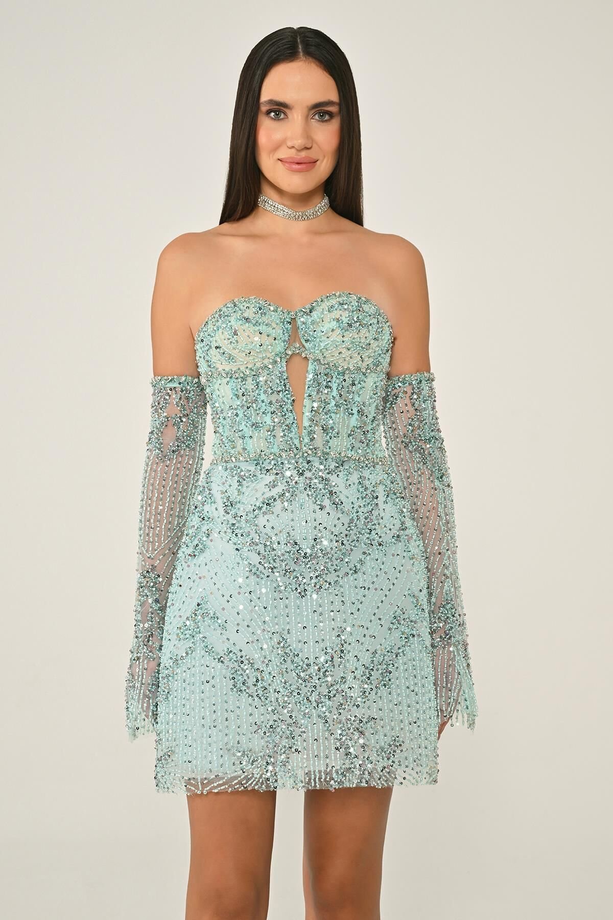 Straplez Taşlı Boncuk İşlemeli Kısa Elbise MİNT - 36