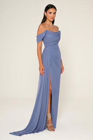 Düşük Omuz Yandan Yırtmaçlı Şifon Uzun Elbise İNDİGO - 38