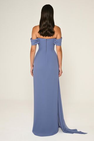 Düşük Omuz Yandan Yırtmaçlı Şifon Uzun Elbise İNDİGO - 40