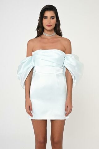 Düşük Balon Kol Straplez Kısa Saten Elbise