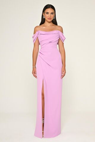 Schulterfreies, langes Crêpe-Kleid mit Seitenschlitz, Flieder - 38