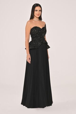 Tek Düşük Omuz Üstü Payet Eteği Pliseli Şifon Uzun Elbise Siyah - 44