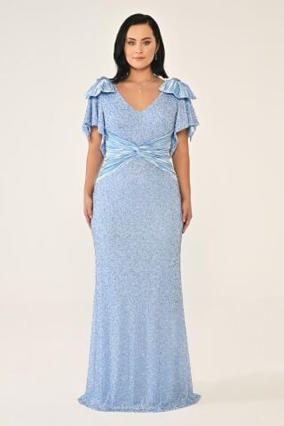 V Yaka Omuz Aksesuarlı Boncuklu Kumaş Uzun Elbise