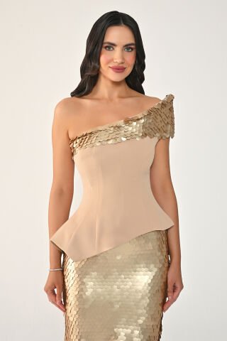 Tek Omuz Üst Asimetrik Kesim Pullu Uzun Elbise