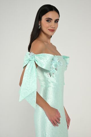 Düşük Fiyonklu Omuz Jakar Kumaş Midi Elbise MİNT - 42