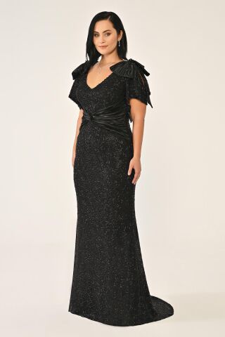 V Yaka Omuz Aksesuarlı Boncuklu Kumaş Uzun Elbise Siyah - 42