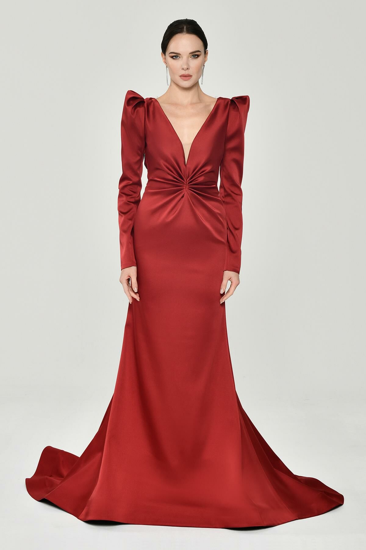 Uzun Kollu Vatkalı Önü Büzgülü Saten Uzun Elbise Bordo - 36