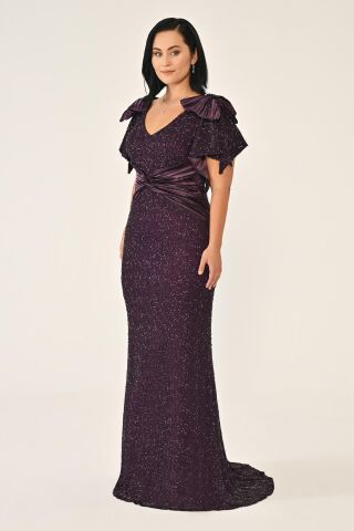 V Yaka Omuz Aksesuarlı Boncuklu Kumaş Uzun Elbise Mürdüm - 46