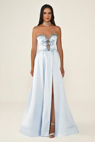 Straplez Göğüs Taşlı Saten Uzun Elbise