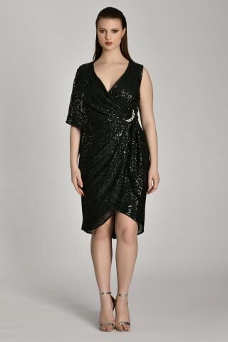 Tek Kısa Kol V Yaka Beli Broşlu Kısa Elbise