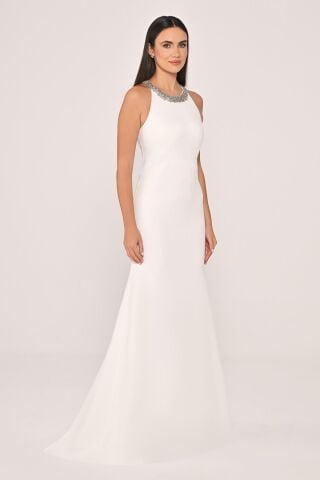 Yaka Ve Sırtı Aksesuarlı Krep Uzun Elbise Beyaz - 42