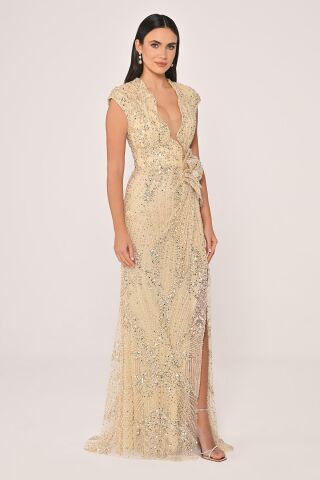 Dekolteli Beli Çiçek Aksesuarlı Payet Uzun Elbise ALTIN - 40