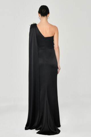 LONG DRESS WITH ONE SHOULDER BROOCHES Black - 46