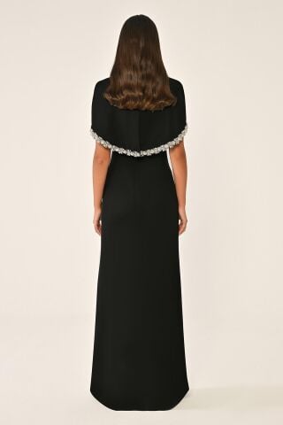 Kenarları Taş İşlemeli Şal Aksesuarlı Krep Uzun Elbise