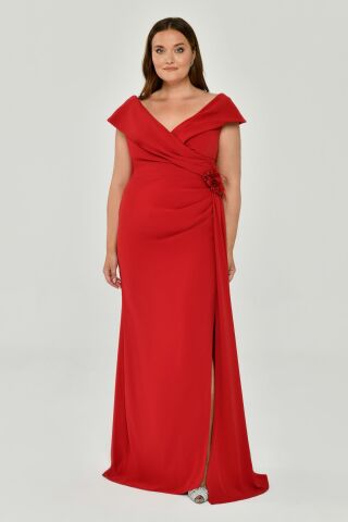 Langes Crêpe-Kleid mit V-Ausschnitt und Schlitz, Rot - 42