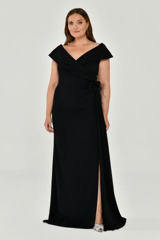 Langes Crêpe-Kleid mit V-Ausschnitt und Schlitz, Schwarz - 42