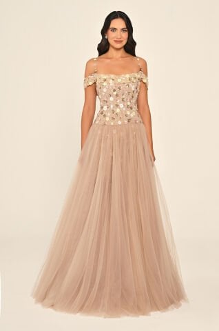 Düşük Omuz Üst Payet 3 Boyut Çiçek Aksesuarlı Tül Uzun Elbise