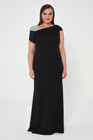 İşlemeli Omuz Saten Yaka Krep Uzun Elbise