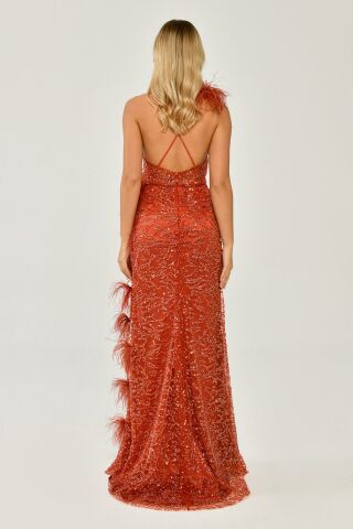 İp Askılı Sırt İp Askılı V Yaka Otriş Akesuarlı Pullu Kumaş Uzun Elbise KİREMİT - 40