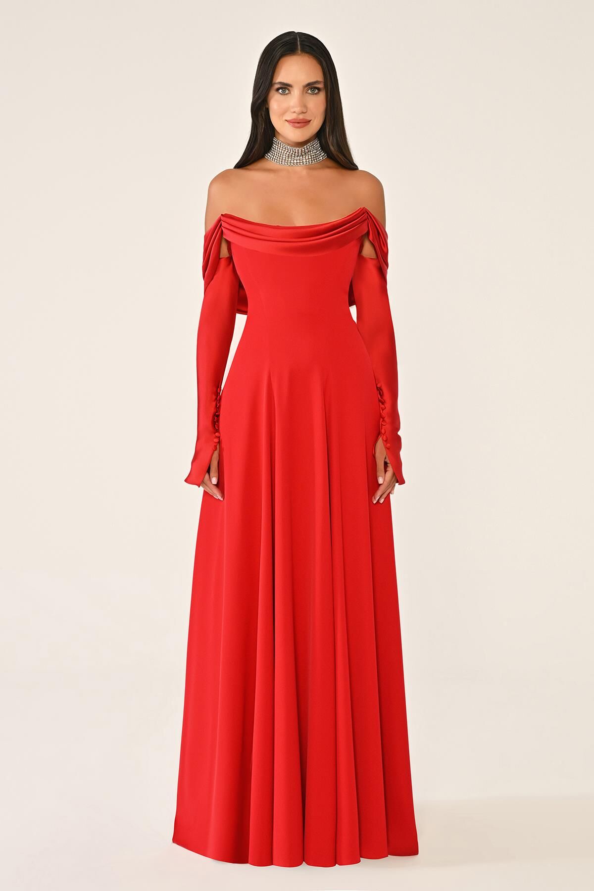 Düşük Omuz Kolları Saten Krep Uzun Elbise Kırmızı - 40