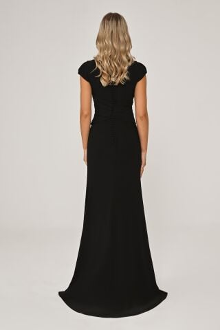 Derin V Yaka Önden Drapeli Kuyrukluı Krep Uzun Elbise Siyah - 36