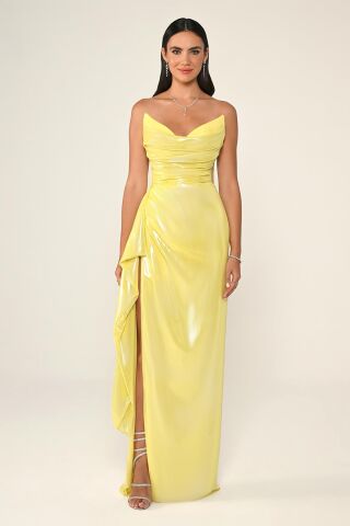 Straplez Parlak Kumaş Yandan Yırtmaçlı Uzun Elbise SARI - 42