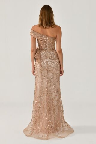 Düşük Tek Omuz Yırtmaçlı Tül Uzun Elbise BAKIR - 36