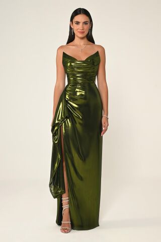 Straplez Parlak Kumaş Yandan Yırtmaçlı Uzun Elbise SİYAH / YEŞİL