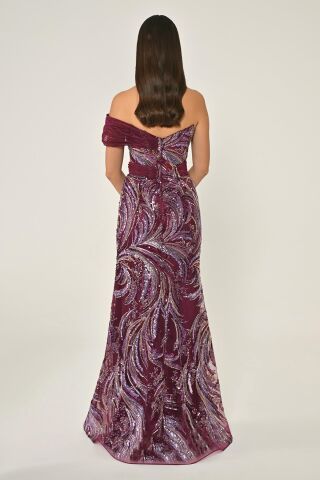 Tek Düşük Omuz Yandan Yırtmaçlı Payet Uzun Elbise Mürdüm - 36