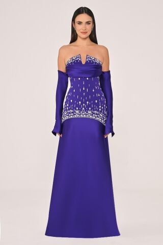 Straplez Taş Aksesuarlı Kollu Saten Uzun Elbise Mor - 40