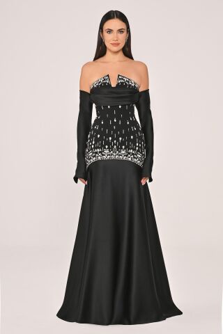 Straplez Taş Aksesuarlı Kollu Saten Uzun Elbise Siyah - 38