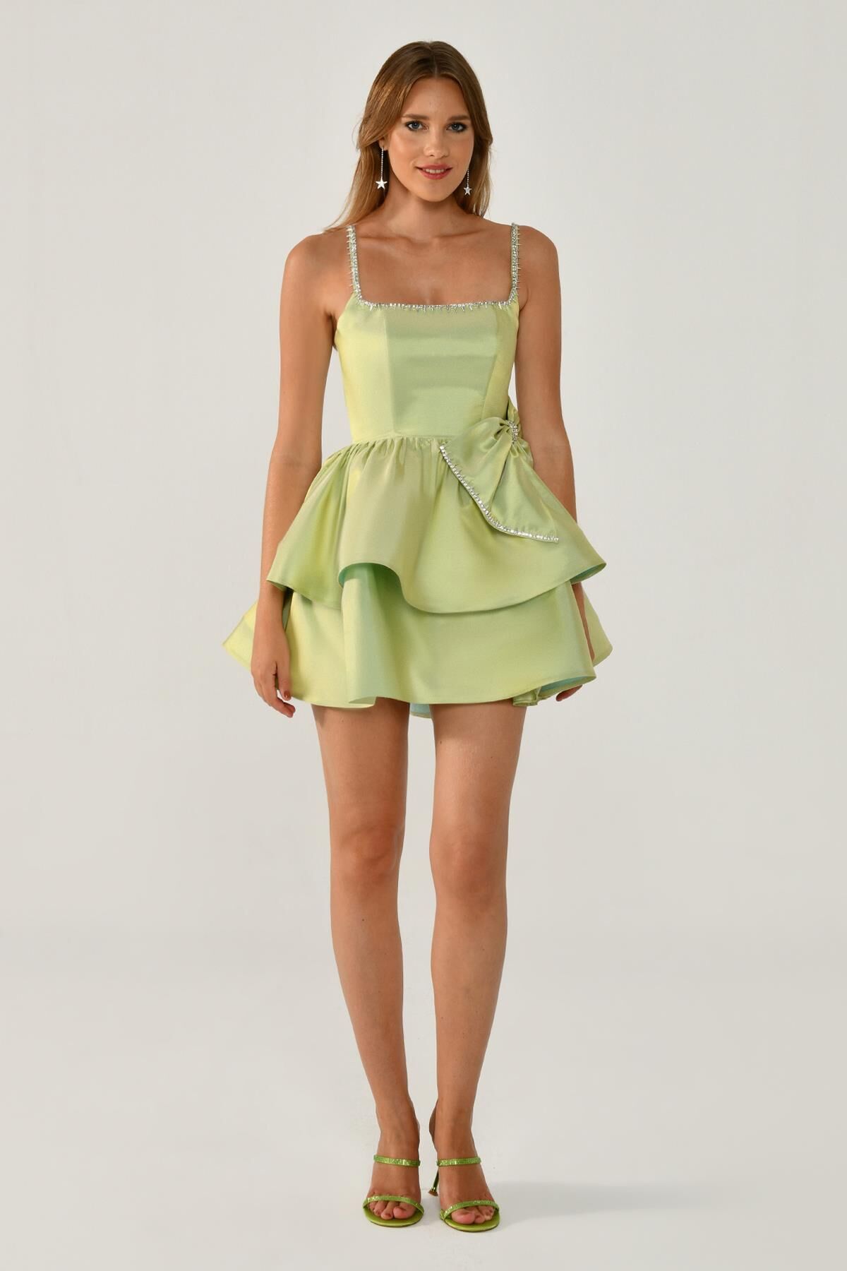 Askılı Şerit Taş Aksesuarlı Fiyonklu Tafta Kısa Elbise SUYEŞİLİ - 42