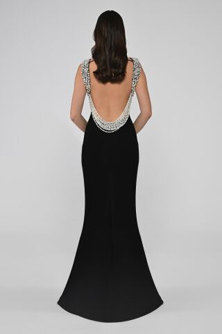 Yakası Ve Sırtı İnci Boncuklu Krep Uzun Elbise Siyah - 42