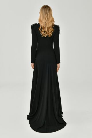 Uzun Kollu Derin V Yaka Apolet Aksesuarlı Krep Uzun Elbise Siyah - 46