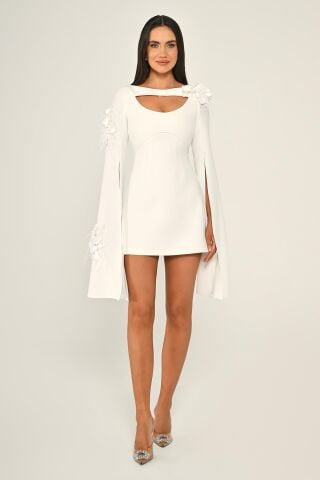 Yırtmaçlı Şal Kol Göğüs Pencere Detaylı Kısa Elbise Beyaz - 40