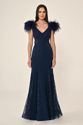 Omuzları Otrişli Bel Sırt ve Eteği Payetli Örme Kumaş Uzun Elbise Lacivert - 42