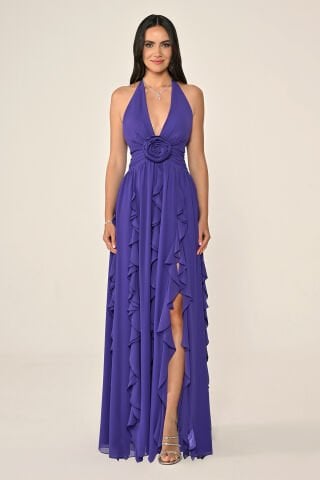 Derin V Yaka Çiçek Aksesuarlı Şifon Uzun Elbise