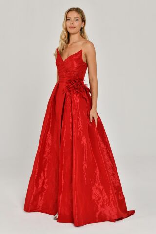 Trägerloses langes Kleid aus glänzendem Stoff mit Seitenschlitz, Rot - 44