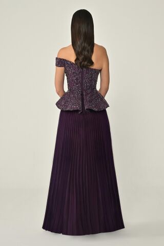 Tek Düşük Omuz Üstü Payet Eteği Pliseli Şifon Uzun Elbise Mürdüm - 40