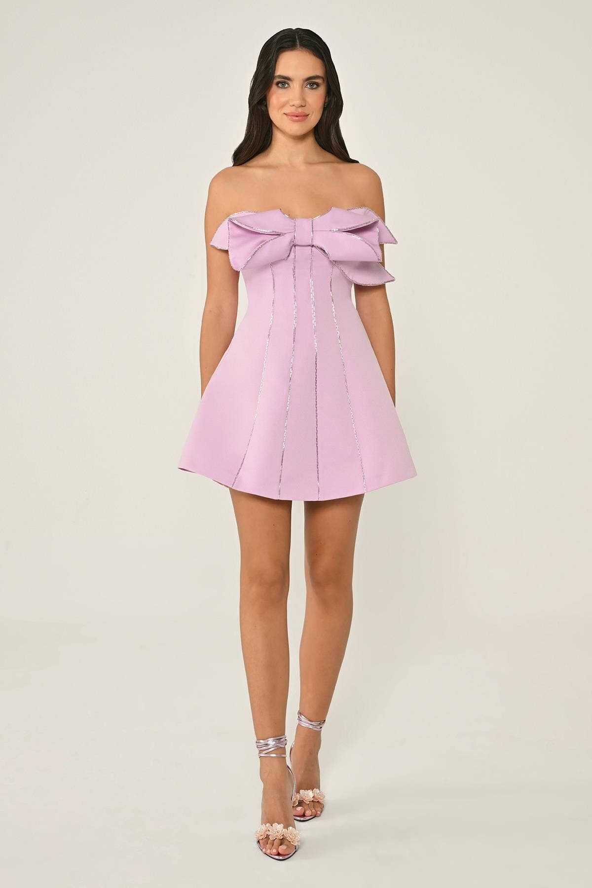 Straplez Üstü Fiyonk Saten Kısa Elbise