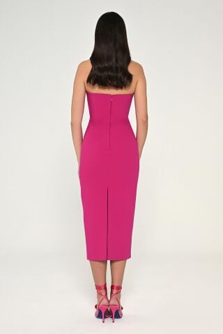 Straplez Şerit Aksesuarlı Krep Midi Elbise Fuşya - 40