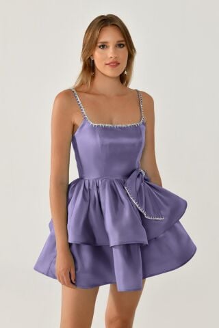 Askılı Şerit Taş Aksesuarlı Fiyonklu Tafta Kısa Elbise Lila - 40