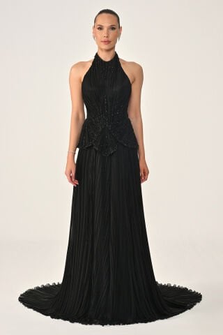 Halter Yaka Sırt Dekolteli Taşlı Piliseli Şifon Uzun Elbise