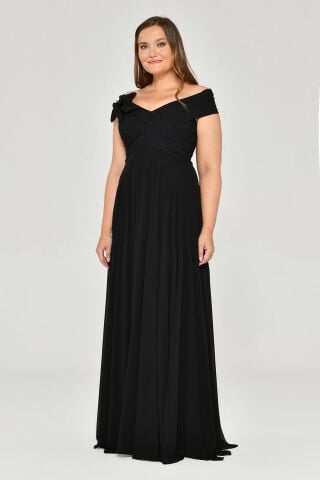 Düşük Omuz Drapeli Çiçek Aksesuarlı Şifon Uzun Elbise Siyah - 46